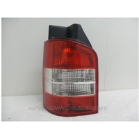 VOLKSWAGEN TRANSPORTER T5 - 8/2004 to 11/2015 - VAN - LEFT SIDE TAIL - LIGHT (NON SMOKY) - NEW