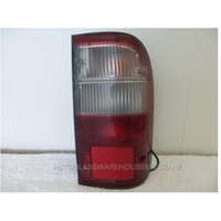 suitable for TOYOTA HILUX RZN140 - 10/1997 to 3/2005 - 4DR DUAL CAB - REAR TAIL-LIGHT RIGHT