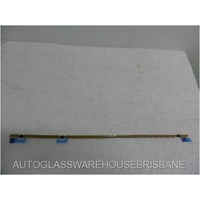 TOYOTA PRADO 120 SERIES - 5DR WAGON 2/2003>10/2009 - PASSENGER - LEFT SIDE MOULDING