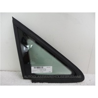 VOLKSWAGEN CADDY - 2/2005 TO 2015 - WAGON - DRIVERS - RIGHT SIDE FRONT QUARTER GLASS