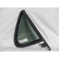 SAAB 9-5 - 1997 to 2009 - 4DR SEDAN - DRIVER - RIGHT SIDE REAR QUARTER GLASS