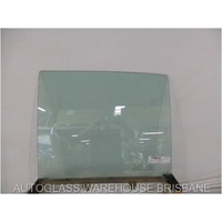 MERCEDES 123 SERIES - 1977 to 1985 - 4DR SEDAN - PASSENGER - LEFT SIDE REAR DOOR GLASS