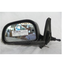MITSUBISHI MIRAGE CE - 7/1996 to 9/2003 - 3DR HATCH - LEFT SIDE MIRROR - - BLACK-MANUAL-COMPLETE