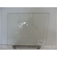 MERCEDES 110 SERIES - 4DR SEDAN 5/1959>1/1968 - DRIVER - RIGHT SIDE FRONT DOOR GLASS