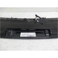 suitable for TOYOTA PRIUS ZVW30R - 7/2009 to 12/2015 - 5DR HATCH - REAR SPOILER WING - 76085-47070 OEM