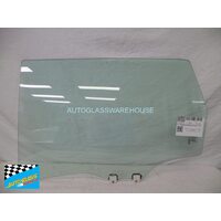 HONDA JAZZ GK5- 8/2014 to CURRENT - 5DR HATCH - LEFT SIDE REAR DOOR GLASS - NEW - GREEN - WITH FITTING