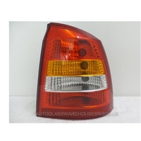 HOLDEN ASTRA TS - 6/2000 to 9/2005 - SEDAN/COUPE - RIGHT SIDE TAIL - LIGHT - GENUINE