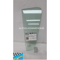 DAIHATSU SIRION M301RS - 2/2005 to CURRENT - 5DR HATCH - LEFT SIDE REAR QUARTER GLASS - NEW - GREEN