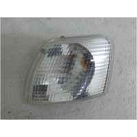 VOLKSWAGEN PASSAT 3BZ - 12/1998 to 4/2001 - 4DR SEDAN - LEFT SIDE CORNER LIGHT