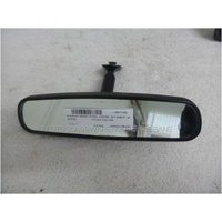 SUZUKI GRAND VITARA JB - JT - 8/2005 to CURRENT - WAGON - CENTER INTERIOR REAR VIEW MIRROR - DONNELLY E11 015617 - 0256617