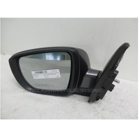 HYUNDAI iX35 LM - 2/2010 to 12/2015 - 5DR WAGON - LEFT SIDE MIRROR WITH LED BLINDER