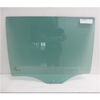 FORD EVEREST UA - 10/2015 to CURRENT - 5DR WAGON - LEFT SIDE REAR DOOR GLASS - DARK GREEN (1 HOLE)