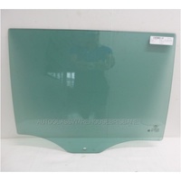 FORD EVEREST UA - 10/2015 to 7/2022 - 5DR WAGON - RIGHT SIDE REAR DOOR GLASS - DARK GREEN (1 HOLE)