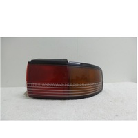 HOLDEN APOLLO JP - 9/1995 to 1/1997 - 4DR SEDAN - RIGHT SIDE TAIL LIGHT (SILVER STRIPES)