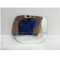 HONDA CR-V RE4 - 2/2007 to 11/2012 - 5DR WAGON - DRIVERS - RIGHT SIDE MIRROR - FLAT GLASS ONLY - 180MM X 144MM