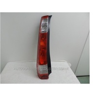 HONDA CR-V RD7 - 12/2001 to 12/2006 - 5DR WAGON - LEFT SIDE TAIL LIGHT - GENUINE - STANLEY P4936