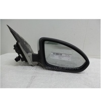 HOLDEN CRUZE JG - JH - 11/2011 to CURRENT - 5DR HATCH - RIGHT SIDE MIRROR - WHITE - E13-027379