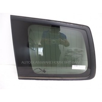 TOYOTA KLUGER GSU40R - 7/2007 to 8/2014 - 5DR WAGON - LEFT SIDE REAR CARGO GLASS - ANTENNA - BLACK MOULD - PRIVACY TINT