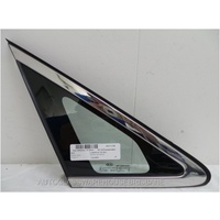 KIA CARNIVAL YP - 12/2014 TO 12/2020 - VAN - DRIVERS - RIGHT SIDE FRONT QUARTER GLASS - ENCAPSULATED