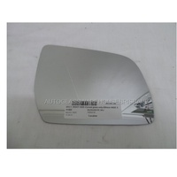 FORD RANGER PX - PT - 9/2011 TO 6/2022 - UTILITY - RIGHT SIDE MIRROR - CURVED GLASS ONLY - 200mm WIDE X 150mm HIGH - GENUINE GLASS