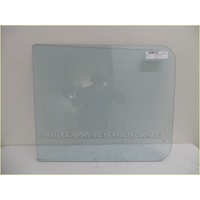 NISSAN URVAN E23 - 8/1980 to 2/1987 - SWB/LWB VAN - DRIVERS - RIGHT SIDE FRONT PIECE MIDDLE GLASS - 1ST  HALF-  580W X 497H