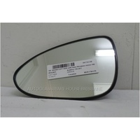 HOLDEN BARINA TM - 10/2011 to CURRENT - 5DR HATCH - PASSENGERS - LEFT SIDE MIRROR - WITH BASE - FLAT GLASS - 180MM WIDE X 120MM TALL