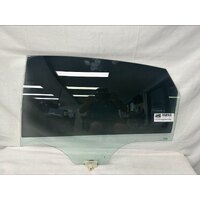 KIA CERATO BD - 6/2018 TO CURRENT - SEDAN/HATCH - PASSENGERS - LEFT SIDE REAR DOOR GLASS - WITH FITTING - GREEN