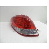 HYUNDAI VELOSTER FS - 2015- 2DR COUPE - PASSENGERS - LEFT SIDE TAIL LIGHT - LED-6 PIN - 92401-2V120