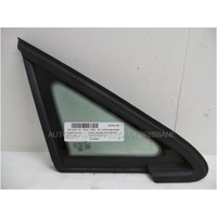 VOLKSWAGEN GOLF VII - 4/2013 TO 4/2021 - 5DR HATCH/WAGON - DRIVERS - RIGHT SIDE FRONT QUARTER GLASS - ENCAPSULATED