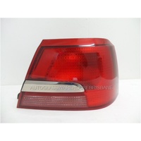FORD FAIRLANE AU 2 - 3/1999 to 6/2003 - 4DR SEDAN - DRIVERS - RIGHT SIDE TAIL LIGHT - GENUINE