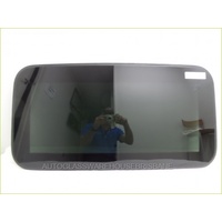 NISSAN SKYLINE V35 - 1/2001 to 1/2007 - 2DR COUPE - SUNROOF GLASS - 870 X 455