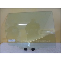 HONDA JAZZ GD1/GD3 - 10/2002 TO 1/2008 - 5DR HATCH - DRIVERS - RIGHT SIDE REAR DOOR GLASS - GREEN