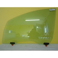MITSUBISHI COLT RG - 11/2004 to 9/2011 - 5DR HATCH - PASSENGERS - LEFT SIDE FRONT DOOR GLASS - GREEN - WITH FITTING