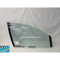 HOLDEN COMMODORE VT/VX/VY/VZ - 9/1997 to 7/2007 - SEDAN/WAGON/UTE - DRIVERS - RIGHT SIDE FRONT DOOR GLASS