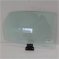 AUDI A4 B6/B7 - 7/2001 to 3/2008 - 4DR SEDAN - DRIVERS - RIGHT SIDE REAR DOOR GLASS - WITH FITTING