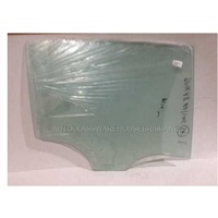 BMW 7 SERIES F01 - 3/2009 to 10/2015 - SWB - 4DR SEDAN - DRIVERS - RIGHT SIDE REAR DOOR GLASS - GREEN