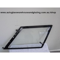 NISSAN BLUEBIRD 910 - 5/1981 to 1986 - 4DR WAGON - RIGHT SIDE CARGO GLASS