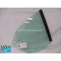 MITSUBISHI COLT RZ - 1/2006 TO 9/2011 - 2DR CONVERTIBLE - RIGHT SIDE REAR CARGO GLASS WITH MOULDING - GREEN - NEW