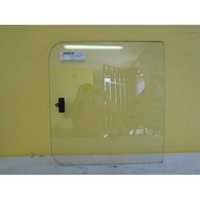 SUZUKI SUPERCARRY SK410 - 7/1985 to 1991 - VAN SUPER CARRY - PASSENGERS - LEFT SIDE FRONT SLIDING DOOR - 1/2 GLASS