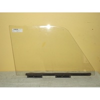 RENAULT R16 -  4DR SEDAN 6/68>1977 - RIGHT SIDE FRONT DOOR GLASS