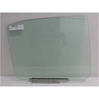 SUZUKI KIZASHI XL/XLS/CVT - 5/2010 to CURRENT - 4DR SEDAN - RIGHT SIDE REAR DOOR GLASS - NEW