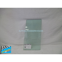 SSANGYONG MUSSO - 7/1996 to 12/2006 - WAGON/UTE - RIGHT SIDE REAR QUARTER GLASS - GREEN