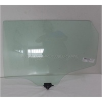 HYUNDAI SANTA FE DM - 8/2012 to 4/2018 - 5DR WAGON - LEFT SIDE REAR DOOR GLASS