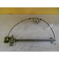 MERCEDES VITO 638 - 1/1998 to 3/2004 - SBV VAN - PASSENGERS - LEFT SIDE FRONT DOOR MANUAL WINDOW REGULATOR