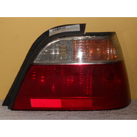 DAEWOO CIELO GL/GLX - 10/1995 to 7/1998 - 4DR SEDAN - DRIVER - RIGHT SIDE TAIL LIGHT