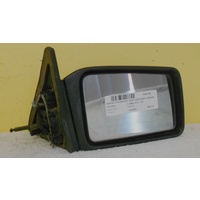 suitable for TOYOTA CAMRY SV21 - 4DR SEDAN 5/87>1/93 RIGHT SIDE COMPLETE MANUAL MIRROR-BLACK