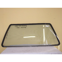 NISSAN BLUEBIRD 910 -  4 DOOR WAGON  5/81 > 1986  -  REAR WINDSCREEN