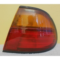 NISSAN PULSAR N15 - 1995 TO 2001 - SEDAN - RIGHT SIDE TAIL LIGHT - ICHIKOH 7378