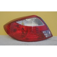 KIA RIO KNADC22 - 7/2000 to 2002 - 4DR SEDAN - LEFT SIDE TAIL LIGHT (GENUINE)