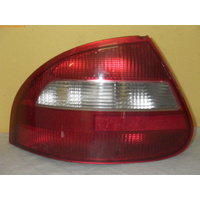 KIA CREDOS - 4DR SEDAN 5/98>2001- LEFT SIDE TAIL LIGHT - OK 9BA 51140 (chipped corner)